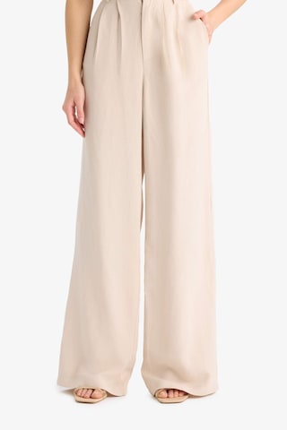DeFacto Wide Leg Keten Karışımlı Pantolon Normal Bel Geniş Paça Cepli Fermuarlı Standart Boy E6210AX25SPBG286