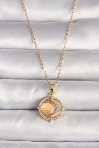 316l Çelik Gold Renk Zirkon Taşlı Turuncu Sedefli Hilal Model Kadın Kolye Çok Renkli