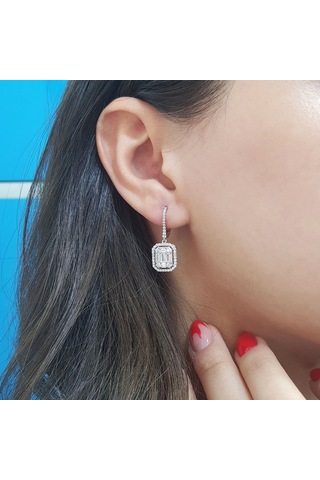 Lova 1,36 Karat Baget ve Dört Köşe Pırlanta Küpe - 3030050