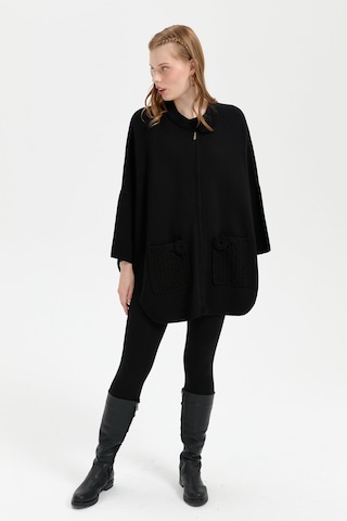 Kadın Dik Yaka Cebi Gül İşlemeli Fermuarlı Kısa Panço Siyah Siyah