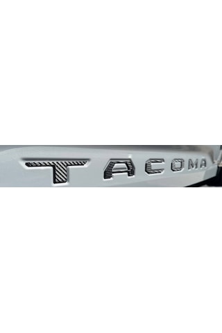 Toyota Tacoma Uyumlu Arka Kapak Kabartma Harf Seti - Bagaj Yazısı 3d Logo Aksesuar Karbon Fiber Görünümlü