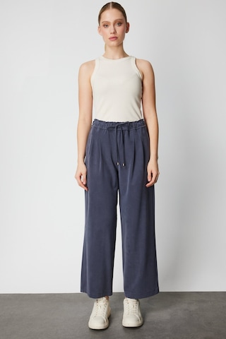 On Kadın Pile Detaylı Bol Paça Eşofman Altı 64176 Lacivert Lacivert