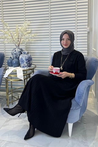 Rabia Şamlı Rana Triko Takım Siyah Normal