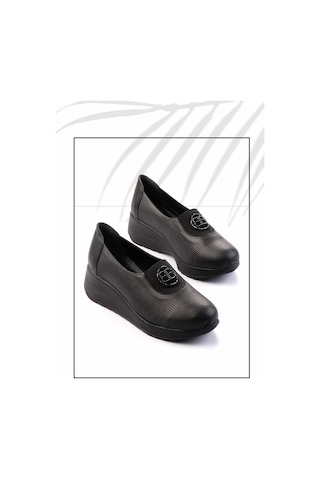 Siyah Hakiki Deri Kadın Casual Ayakkabı K01586391003 Siyah