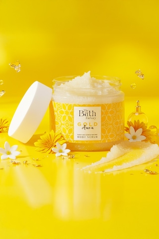 The Bath Factory Gold Aura Nemlendirici ve Arındırıcı Vücut Peeling 300 G