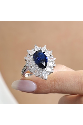 Mia Vento Effective Diamond Londra Tutkusu Sentetik Safir Taşlı Gümüş Yüzük
