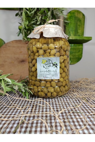 Aydın Yöresi Gemlik Cinsi Sofralık Tatlandırılmış Kırma Yeşil Zeytin 3 Kg
