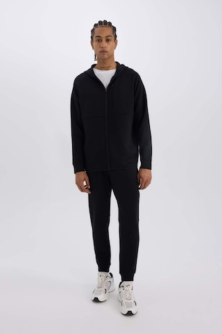 DeFactoFit Slim Fit Dar Kesim Kapüşonlu Skuba Dalgıç Kumaş Fermuarlı Sporcu Sweatshirt A6956AX25SPBK81