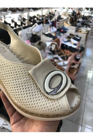 Hakiki Deri Arkası Açık Dolgu Topuk Sandalet Bej