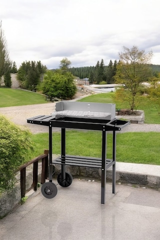 Pratik Kömürlü Mangal Rüzgar Korumalı Barbekü-yan Ve Orta Raflı T