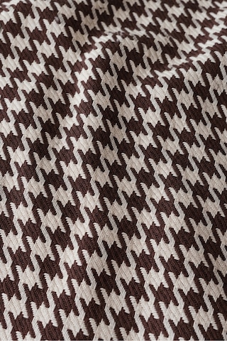 Çift Kişilik Pike Kazayağı Desenli Dekoratif Yatak Örtüsü 200x220 Cm Kahverengi