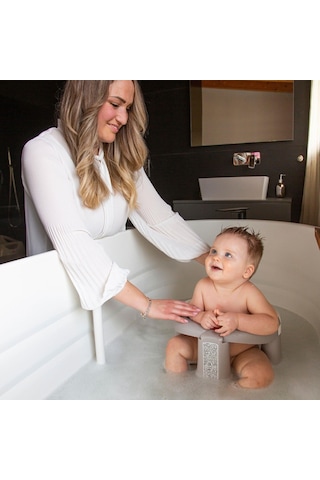 Okbaby Bebek Banyo Seti Crab Banyo Oturağı + Hippo Duş Şapkası A.gri