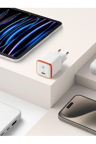 Spigen EE301 30 W USB-C Mini Hızlı Şarj Aleti Beyaz