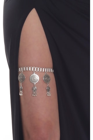 Labalaba Kadın Antik Gümüş Kaplama Etnik Baskılı Geometrik Charm Detaylı Lastikli Bacak Zinciri Gümüş