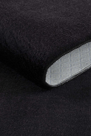 Tropikal Home Lüx Post Peluş Kesme Halı Yolluk Kaymaz Taban Yıkanabilir Pofuduk Siyah Siyah