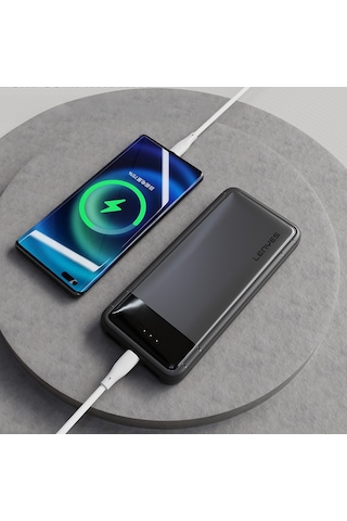 Lenyes PX133P 10 W 10000 mAh Led Işık Göstergeli Taşınabilir Powerbank Siyah