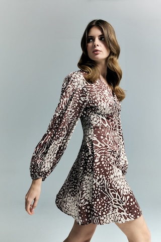 Desenli Mini Elbise - Kahve-137220