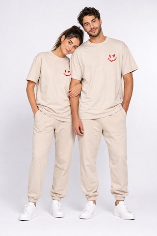 Nevermind Sevgili Kombini Smiley Baskılı Çift Tişört Oversize Unisex %100 P Bej