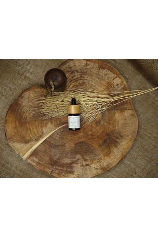 Aysenin Maydanoz Tohumu Yağı / Parsley Oil 15 ML