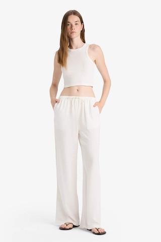 Defacto Wide Leg Cepli Yüksek Bel Standart Boy Keten Karışımlı Pantolon F5024ax25auwt32 Beyaz