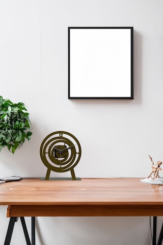 Hilal Model Metal Lazer Kesim Akar Sessiz Mekanizmalı Masa Saati Gold