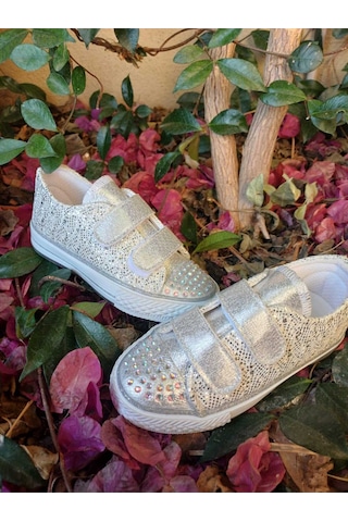 Scarpe Magiche Gümüş Işıklı Kız Çocuğu Ayakkabı 31-35 Numara Arası Işıksızdır Gümüş