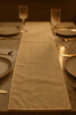 Krem Çizgili Pamuklu Şık Masa Runnerı 50x150 Cm Modern Ve Zarif Masa Örtüsü Runner Krem