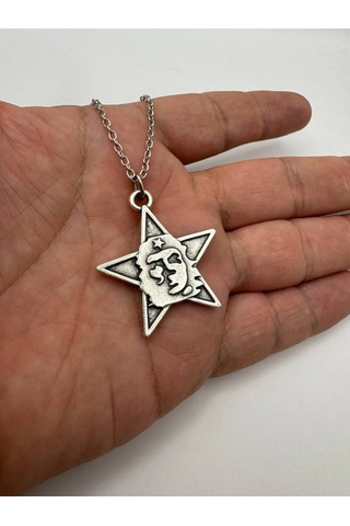 Yıldızlı Che Guevara Figürlü Unisex Kolye Özgürlük, Cesaret Ve Devrim Ruhu Tasarımı Çok renkli