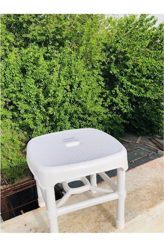 Demir Ayaklı Banyo Taburesi