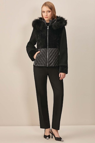 Kapüşonlu Siyah Dokuma Mont Siyah