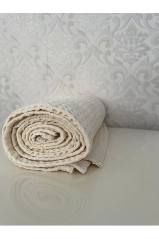 Premium %100 Pamuk Çift Kişilik Yazlık Pike, Yatak Örtüsü, Terletmez Kumaş Krem Renk 240x200cm Krem