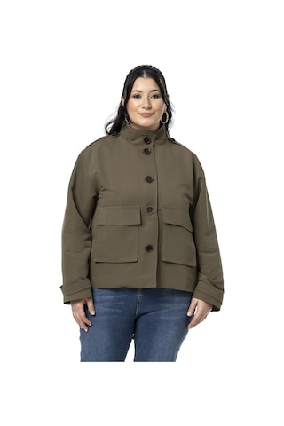 Büyük Beden Dik Yaka Kapaklı Torba Cepli Astarlı Kısa Haki Trençkot Haki
