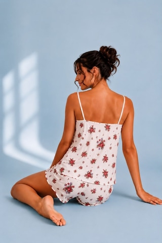 Bella Notte Çiçek Desenli Dantel Detaylı Pijama Takımı Beyaz
