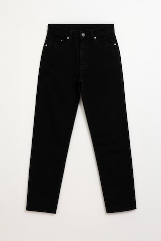 Kadın Yüksek Bel Mom Fit Siyah Jean Pantolon Siyah