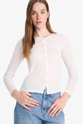 Defacto Slim Fit Dar Kesim Bisiklet Yaka Uzun Kollu Tişört F9105ax25auwt32 Beyaz