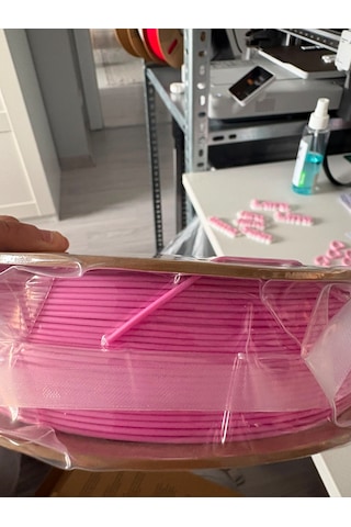 Kişiye Özel İsimli Okul Çantası Anahtarlığı / 3d Baskı Fuşya