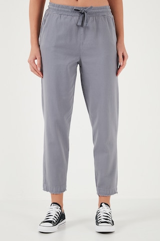 Lela Pamuklu Normal Bel Regular Fit Düz Paça Bayan Pantolon 668Yp42282S4 Gri