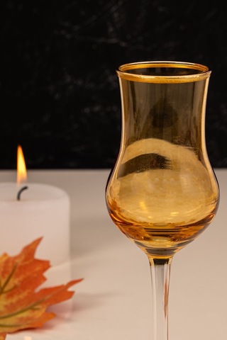 Mest 6 Adet Ayaklı Kahve Yanı Su Bardağı Seti Bal Renk 95 Cc Bal Renk