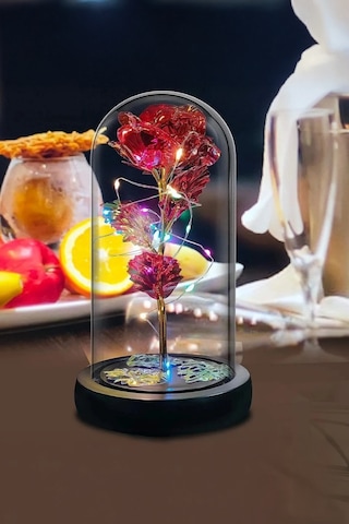 Metalik Kadife Sonsuzluk Gülü Işıklı Şeffaf Kutulu Dekoratif Gül Aranjmanı Hediye Kutusu İçerisinde Romantik Ve Şık Görünümlü Ömürlük Yapay Gül Aksesuarı Sevgililer Günü Ve Özel Günler İçin Diğer