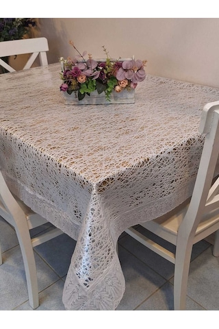 Dantel Kenarlı 120x150 Cm Pvc Muşamba Silinebilir Örümcek Ağı Desenli Masa Örtüsü Beyaz