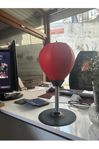 Leyaton Kırmızı Punching Ball Masa Üstü Pencikbol Topu, Tek Ebat, Mspckblkrmz, Kırmızı Çok Renkli