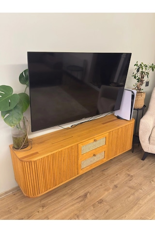 Loen Hazeran Detaylı Masif Ahşap Tv Ünitesi