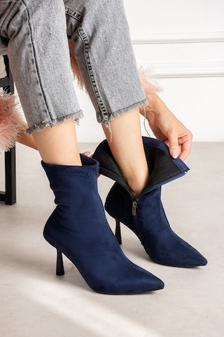 Dabab Shoes Marya Kadın Lacivert Streç Lüks Süet Sivri Burun Sıcak Astarlı Fermuarlı 7 Cm İnce Topuklu Bot Bootie
