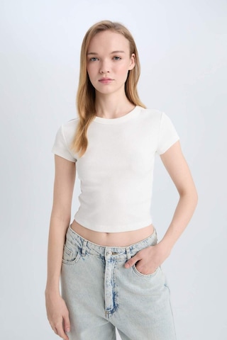 DeFacto Coool Fitted Bisiklet Yaka Basic Düz Fitilli Kaşkorse Kısa Kollu Beyaz Tişört E0287AX25SMWT32