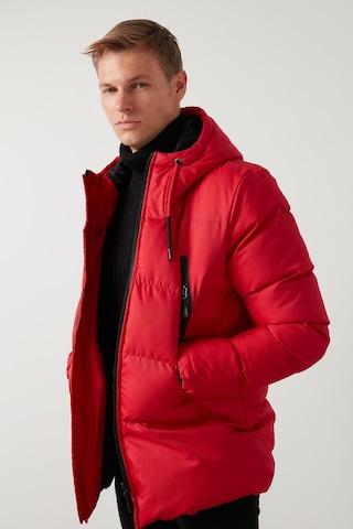 Buratti Kapüşonlu Suya Ve Rüzgara Dayanıklı Soğuk Geçirmez Slim Fit Mont Erkek Mont 5717101 Kırmızı