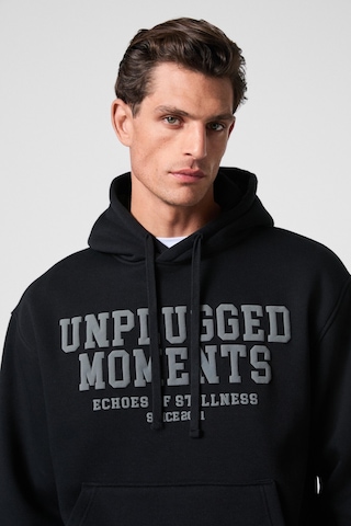 Grımelange Cassıan Erkek Önü Kabaran Baskılı Kapüşonlu Kordonlu Kanguru Cepli Siyah Sweatshirt Siyah