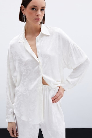 Sateen Jakarlı Saten Gömlek - Ekru-136040 Ekru