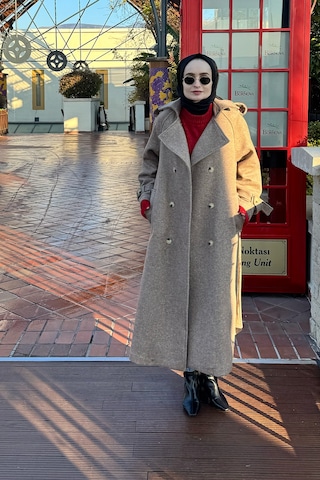 Uzun Apolet Detaylı Kaşe Kaban Kahve Kahve