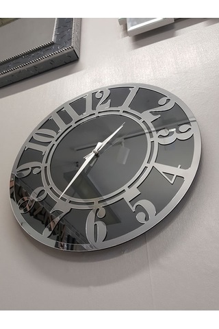 Ayna Denizi Silver Latin Smoked Model Gümüş Füme Renk 50 CM Dekoratif Aynalı Duvar Saati Gümüş