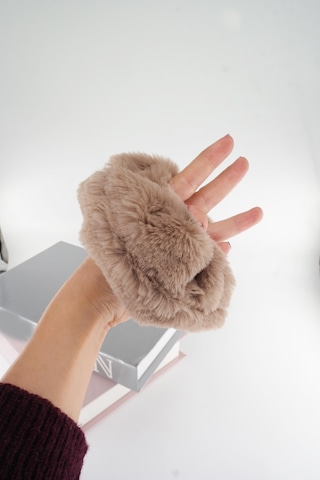 Bayan Peluş Lastik Toka-5101 Kahverengi